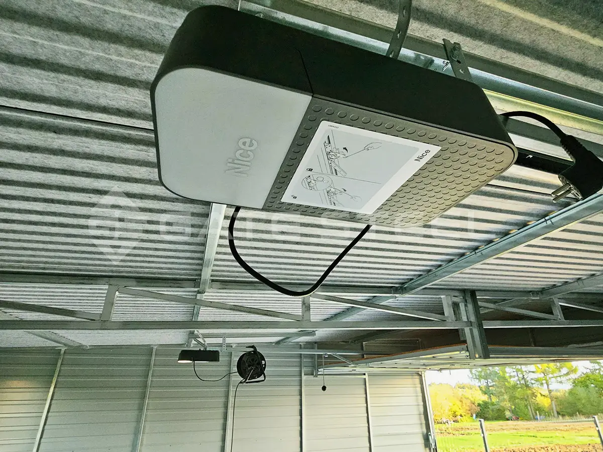 Garaż Premium Dwuspadowy 6m x 5,5m Garaż Premium Dwuspadowy 6m x 5,5m