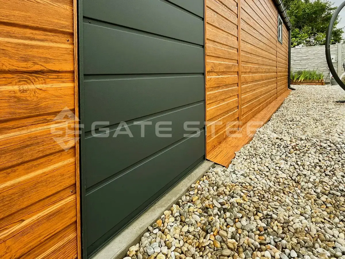 Garaż spad do tyłu 5m x 5m Garaż spad do tyłu 5m x 5m